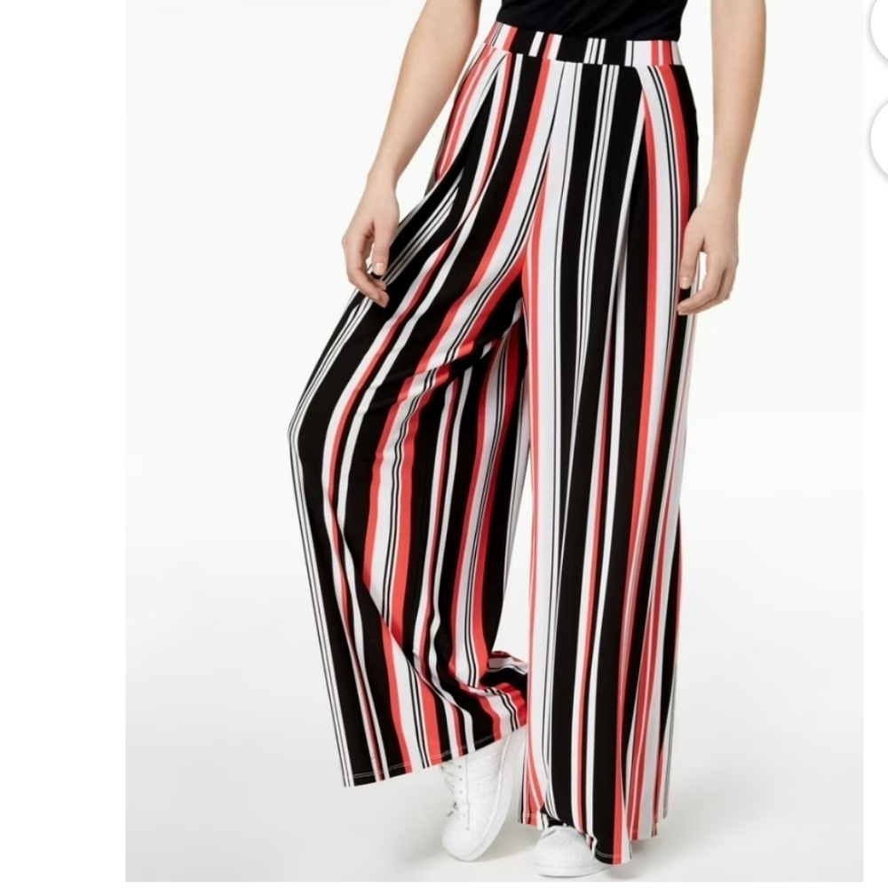 Bar lll perfect stripe wide leg stripe pants Size M